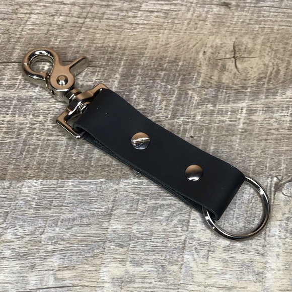 black oil tanned leather anchor keychain - Picture 3 of 5